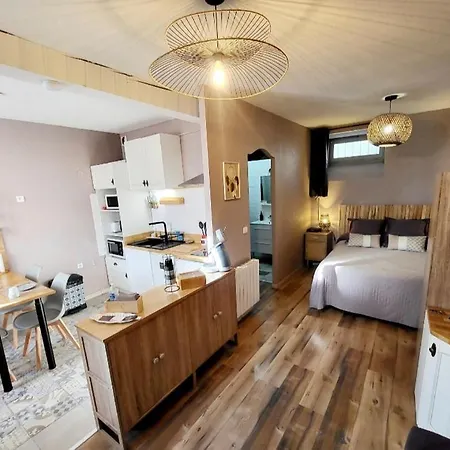 Gardenhill * 阿赫莱斯热莱斯加佐斯特